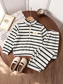 Lurzo Girls' 2-Piece Waffle Stripe Half-Zip Stand Collar Set, Daisy Print + Half-Zip Loose Top With Casual Pants, Suitable For Daily Wear - Apricot - View 3
