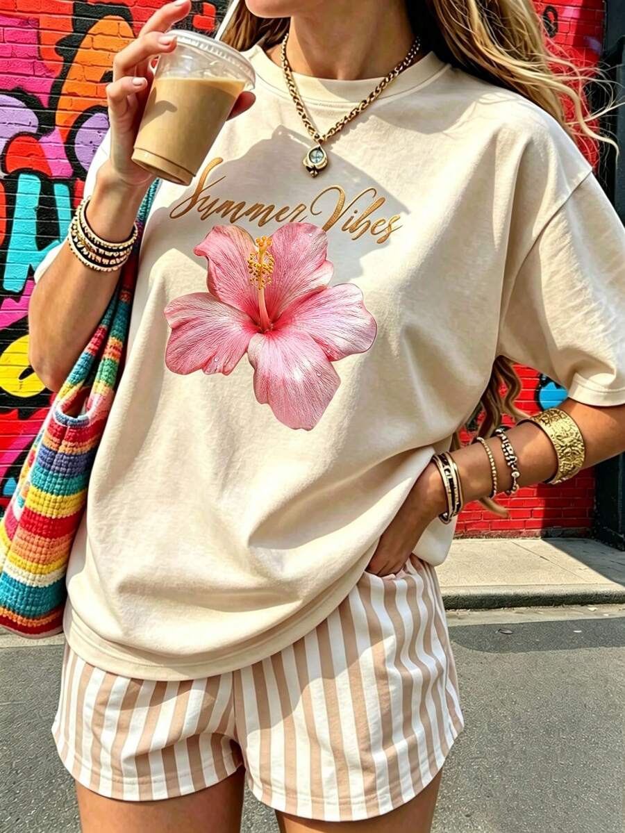 Y2K風格女款寬鬆白色T恤,夏季氛圍粉色扶桑花圖案短袖上衣,休閒寬鬆版型,適合海灘與度假 - 杏色 - 查看 1