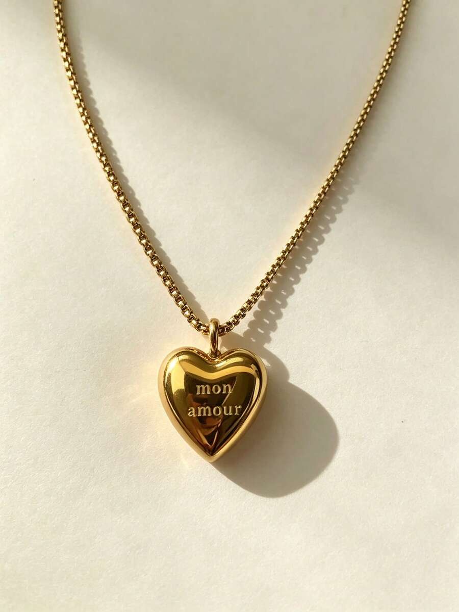 1件不锈钢镀金镂空心形吊坠项链，刻有“Mon Amour”字样，男女皆宜的18K镀金颈链，适合日常佩戴、约会、情人节礼物 - 金色 mon amour - 查看 1