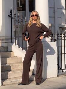 Setelan Rajut Fashion Wanita, Sweater Lengan Panjang Leher Bulat dan Celana, Pakaian Kasual 2 Potong - Coffee Brown - View 2