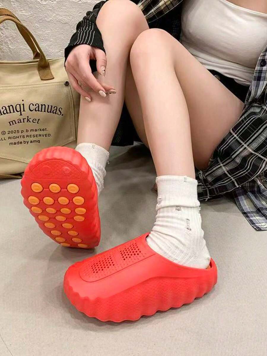 GAISIMA Men's Contrast Color Hollow Breathable Thick Sole Slide Sandals, Unisex Perforated Street Style Height-Increasing Slippers, Suitable For Summer Outdoor, Daily, Bathroom Wear - Red - View 1