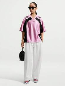 Nike Women's AS W NK STREET GFX JERSEY Short Sleeve T-Shirt Knit Collarless Short TIQ6138-621 - Tropical Pink - View 6