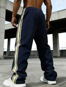 男士輕量休閒運動長褲，寬鬆直筒褲腿，條紋拼色設計，抽繩腰頭，適合夏季戶外運動與慢跑，秋季適用 - 藍色 - 查看 4