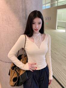 Kaos Wanita Model Halter Neck Patchwork Renda Terbaru Musim Gugur, Potongan Slim Fit, Atasan Lapisan Dasar yang Menawan untuk Musim Panas - Aprikot - View 6