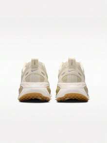 Men's NIKE VOMERO 18 ESS Running Shoes Low-Top IM8333-200 - Brown - View 4