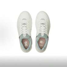On Running Women Running Shoes - 白/灰/粉 - 查看 4