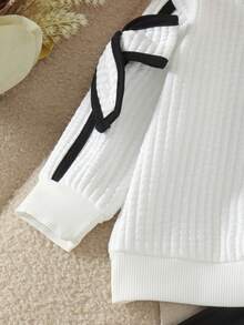 2pcs Korean Style Baby Girl Vertical Stripe Cuff Bow Design Round Neck Long Sleeve Top And Versatile Black Flared Pants Set, Suitable For Spring And Autumn Daily Outings - White - View 7