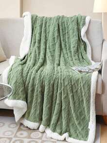 Comforters - Green - View 2