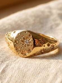 Vintage Gold Starburst Signet Ring With CZ Stone Celestial Jewelry For Women Gold Tone Celestial Engraved Signet Ring Star Pattern Stackable Band Ring - Gold - View 8