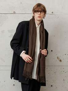 1PC Men's Minimalist Solid Color Gentleman Style Regular Fit Faux Cashmere Scarf, Autumn/Winter Shawl, Suitable For Seasonal Transitions, Daily Wear With Coats, Windproof And Warm, New Year Gift - Chocolate Brown - View 2