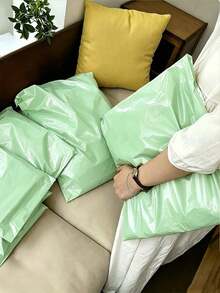 10/30/100pcs Green Shipping Bags, E-Commerce Logistics Packaging Supplies, Super Strong PE Material, Self-Sealing, Multiple Sizes, Suitable For Holiday Peak Shipping, Thanksgiving Promotion Packaging, New Year Gift Mailing - Fresh Green - View 4