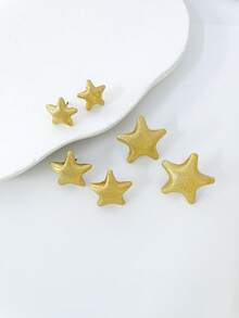 3對金色星星耳釘，極簡設計，不同尺寸，適合多種風格，獨特設計，日常穿搭百搭，避免風格衝突 - 金色 - 查看 2