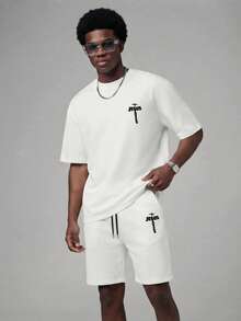 Men's Summer Fashion Cross Jesus Pattern Print Graphic Short Sleeve T-Shirt And Shorts 2pcs Set Casual Daily Outfit - White - View 2