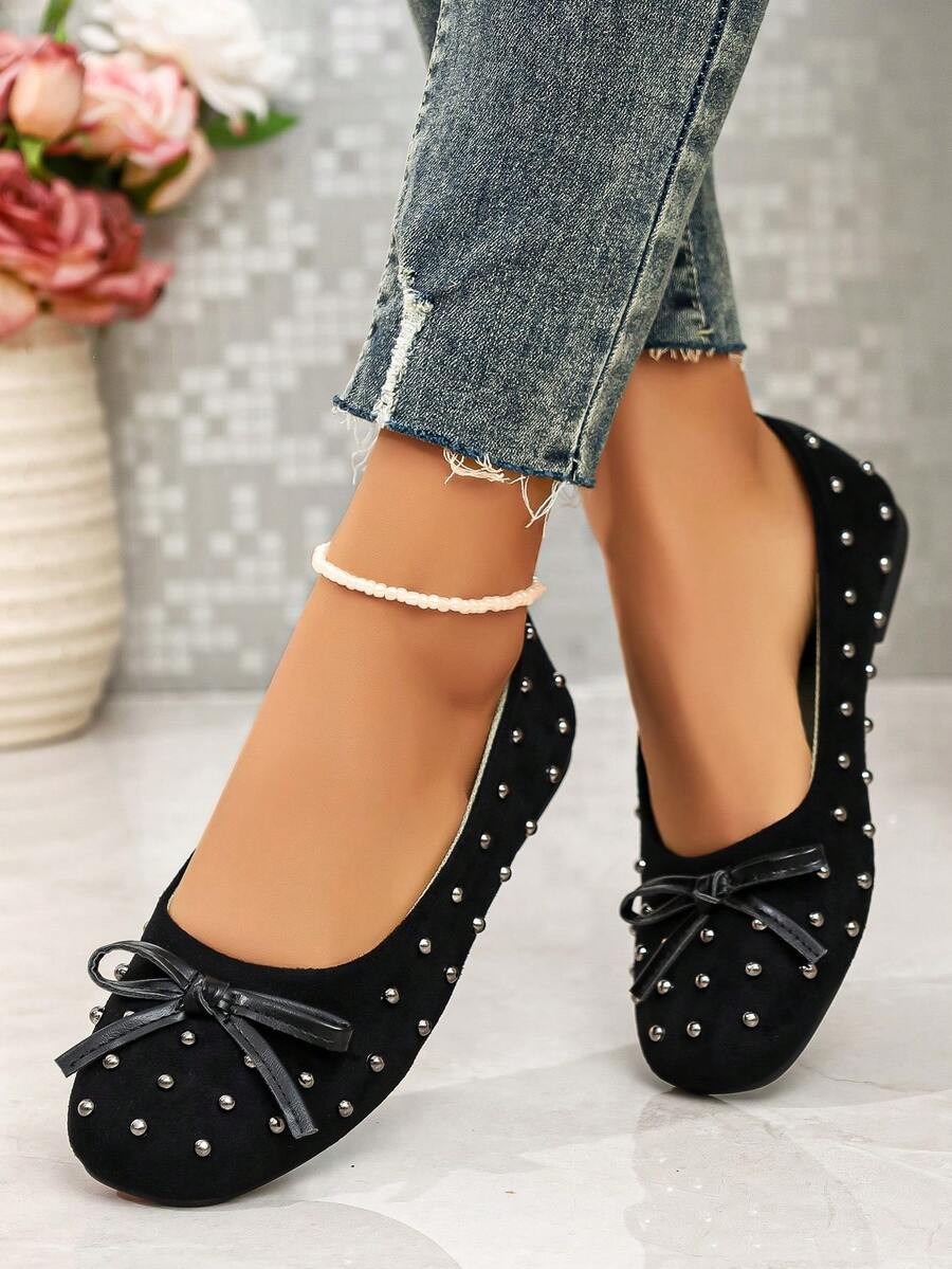 Spring/Autumn Fashion Women's Slip-On Comfortable Versatile Bow & Rivet Flat Shoes - Black - View 1