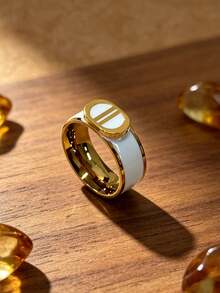 Vintage Pig Nose D Double Drop Oil Wide Band Ring For Women, Luxury High-End Ring, Classic Double D Letter Design, 3 Colors Available, Minimalist Versatile Commuter Jewelry, European And American Ins Style Niche Accessory, Textured Gold-Edged Enamel Craftsmanship, Suitable For Daily Wear, Parties, Couple Gifts, Layering Piece, Fashionable Elegant Women's Jewelry - Double D Drop Ring - View 5