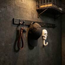 2pcs Skull Wall Hooks, Creative Gothic Style Towel Hooks, Vintage Skeleton Coat Rack, Bathroom Towel Rack, Entryway Key Holder, Bedroom Door Storage Hooks, Halloween Punk Style Wall Decor - Multicolor - View 3