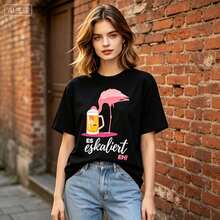 Vintage Loose-Fit Short Sleeves T Shirt,Features A Flamingo Beer Pattern,Vintage Fabric, - 黑色 - 查看 1