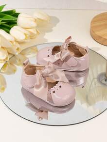 Baby Girl Shiny Mary Jane Infant Shoes, Satin Bow Wavy Ruffle Heart Hollow Soft Sole Princess Dress Walking Shoes - Pink - View 5