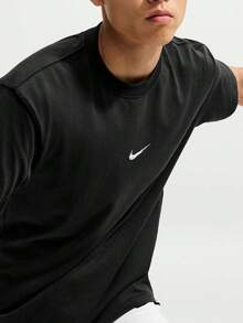 Nike Kaos Rajut Lengan Pendek Tanpa Kerah Pria AS M NK TEE M90 SUMMIT COURT TIM5055-010 - Hitam - View 3