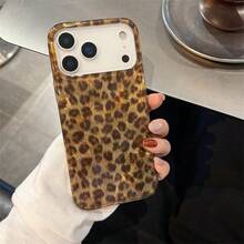 Y2K Retro Sweet Cool Leopard Print Heart Phone Case, Compatible With IPhone 17/17 Pro/17 Pro Max/16/15 Pro Max, With Lanyard, Full Coverage Dual Layer Shockproof Phone Protective Cover - Khaki - View 2