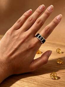 Vintage Pig Nose D Double Drop Oil Wide Band Ring For Women, Luxury High-End Ring, Classic Double D Letter Design, 3 Colors Available, Minimalist Versatile Commuter Jewelry, European And American Ins Style Niche Accessory, Textured Gold-Edged Enamel Craftsmanship, Suitable For Daily Wear, Parties, Couple Gifts, Layering Piece, Fashionable Elegant Women's Jewelry - Double D Drop Ring - View 6