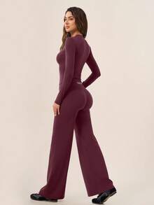 TimeOff 女款一套式純色圓領修身長袖上衣搭配高腰提臀喇叭褲 - 紫色 - 查看 6