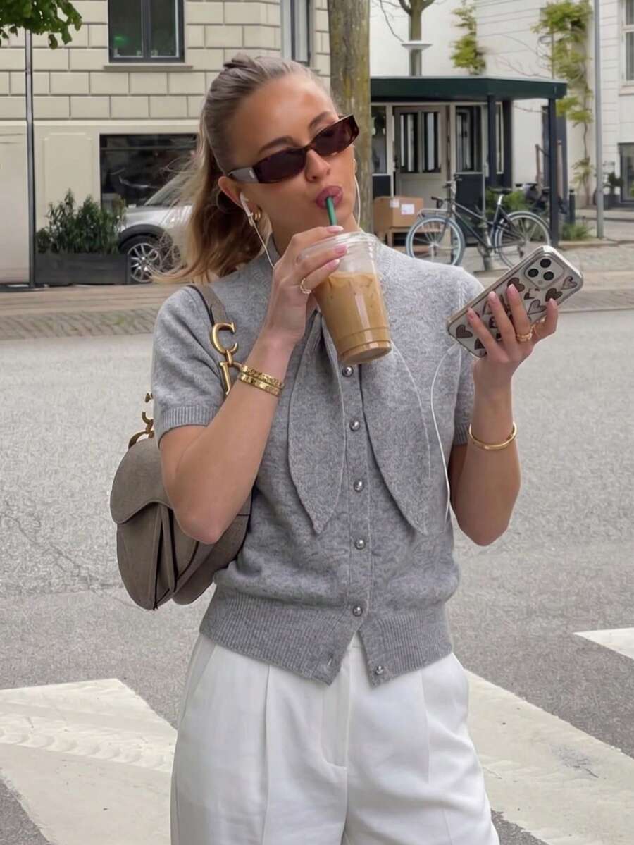 灰色蝴蝶结短袖针织开衫,新款春秋季温柔修身短款单排扣女式毛衣外套 - 灰色 - 查看 1
