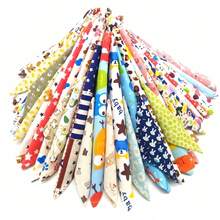 6 piezas Bandana triangular para mascotas con patrón floral aleatorio, bandana para perro, suministros para gatos, accesorios para perros, babero para babas, bufanda para cachorros, accesorios para fotos de perros felices, suministros para fiesta de revelación de género, adecuado para perros y gatos pequeños - Multicolor - Ver 6