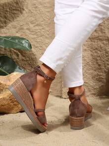 Beach Buckle Lightweight Bag Heel Fashion Women's Sandals, Rhinestone Pendant Wedge Heel Thick Sole Height-Increasing Sandals - Brown - View 7