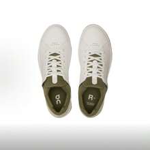 On Running Women Running Shoes - 白色/橄欖 - 查看 4