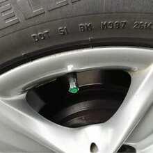 8x N2 Nitrogen Green Copper Tire Valve Caps Rim Proof Covers With Logo Auto Accessories Silver - Multicolor - View 3