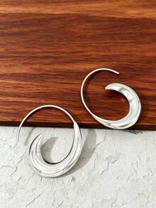 1 Par de Brincos de Argola Crescente Curvada Dourado Fosco, Joia de Orelha Minimalista em Formato C Grosso com Gancho Aberto, Sem Caixa. - brinco - Visão 4