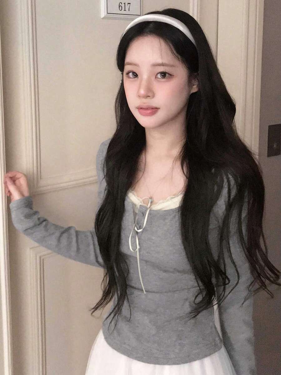 女款法式蕾絲拼接針織長袖T恤,秋季新款甜美修身打底上衣 - 灰色 - 查看 1