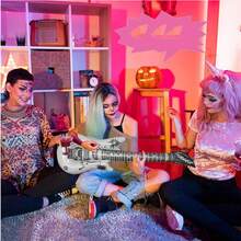 1/2/3/4/5/6/8/10 Set Inflatable Guitar, Rock Party Decoration, Atmosphere Creator. Adult Inflatable Guitar, Inflatable Guitar Prop, Wedding & Photo Backdrop Prop, Birthday Party Decoration, Home Decor, Party Supplies, Guitar Theme Gift, Christmas Gift For Men And Women - 55 cm - View 2
