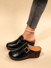 女款時尚極簡輕量一腳蹬防滑舒適素色簡約扣飾楔跟粗底樂福鞋 - 黑色 - 查看 1