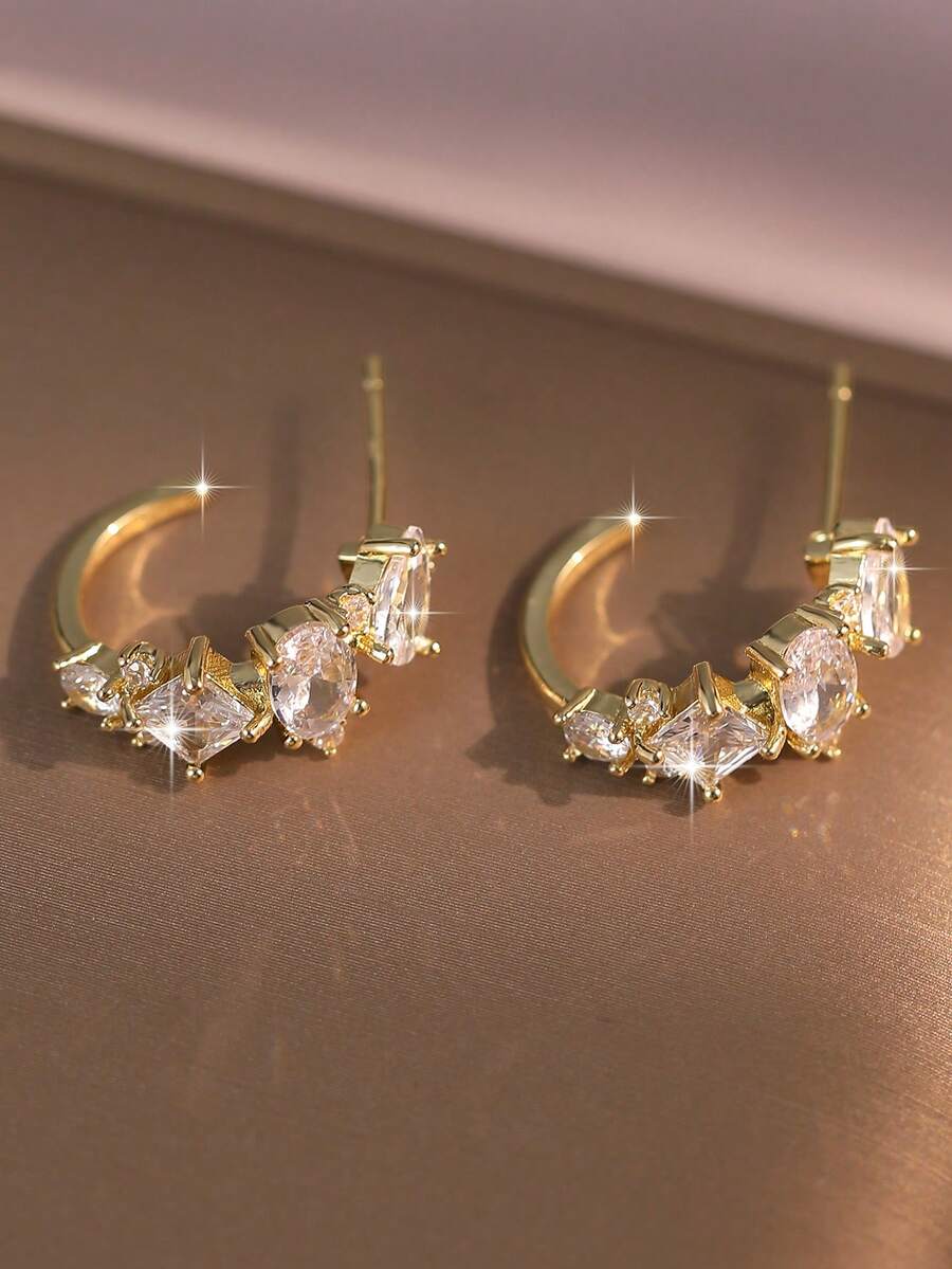 1 Pair Casual Geometric Shaped Shiny Earrings, Elegant Cubic Zirconia Inlaid, Women's Earrings, Suitable For Girls' Daily Commute, Casual Vacation, Copper Jewelry - Yellow Gold - View 1
