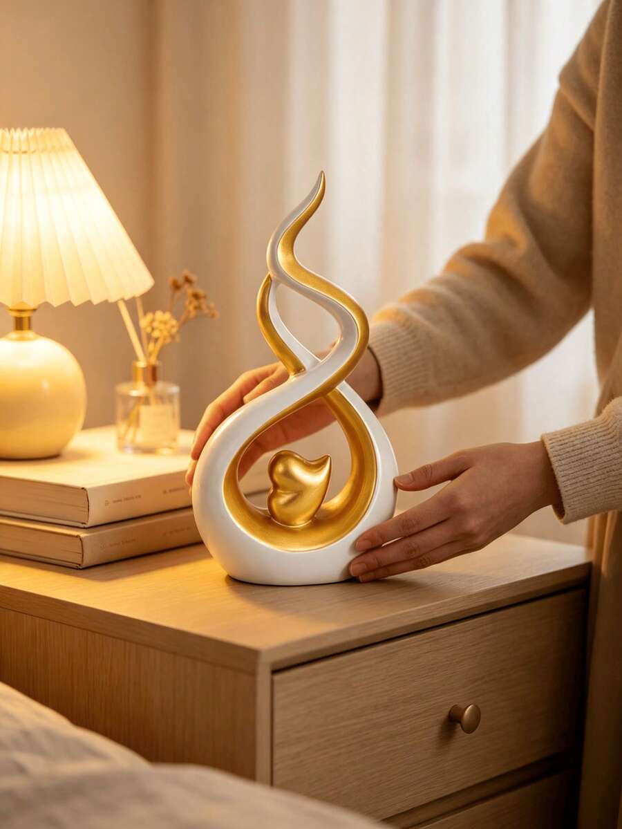1件極簡抽象漩渦心形雕塑，白金樹脂桌面擺飾，現代藝術桌面裝飾，適用於客廳、臥室、壁爐架，適合婚禮與喬遷禮物