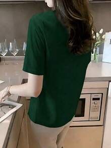 絲綢短袖設計襯衫，輕盈成熟港風緞面女上衣，春夏款 - 綠色 - 查看 3