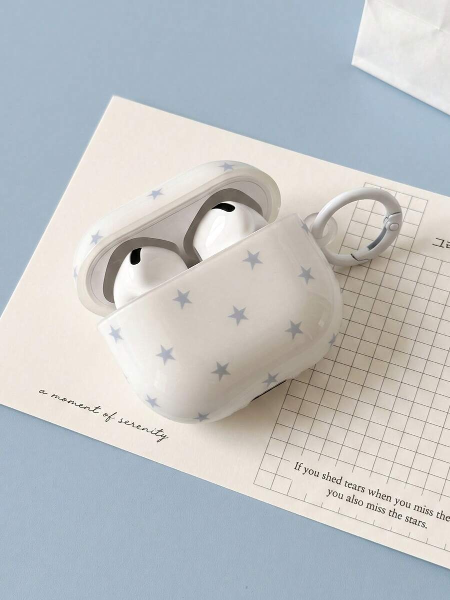 韓式簡約奶油白配淺藍星星耳機保護殼,附掛環,適用 AirPods4/AirPodsPro1/2/3,清新甜美女孩風耳機保護套 - 白色 - 查看 1