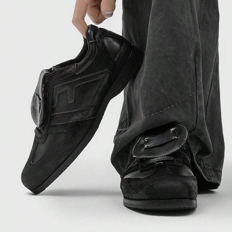 Men's Square Toe Retro Training Shoes, Flip Strap Casual Sneakers For Daily Commute And City Outings - Black - View 1