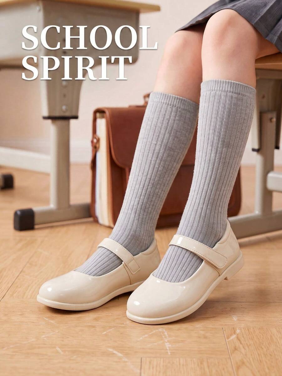 經典扣飾學生鞋 女孩米色瑪麗珍鞋 蝴蝶結與魔鬼氈設計 秋季必備 返校季 黑色鞋款 女孩學生鞋 女孩幼兒鞋 童女鞋 女孩鞋 - 米色 - 查看 1