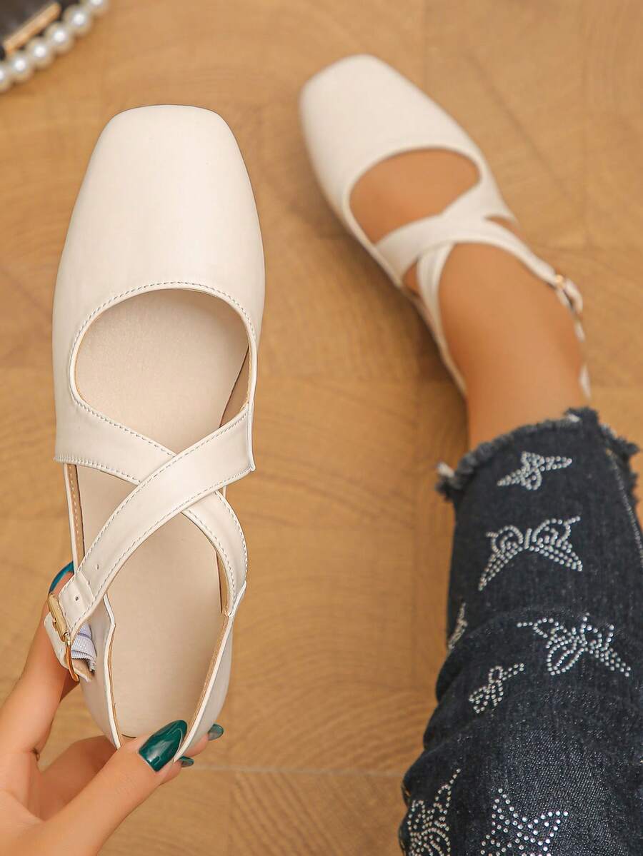 Plus Size 35-43 Beige Women's Classic Minimalist Fashion Smooth Leather Cross Strap Vintage Metal Buckle Side Hollow Square Toe Flat Mary Jane Shoes, Lightweight Comfortable Non-Slip Wear-Resistant Versatile For Daily Commute And Casual Wear, Spring/Summer