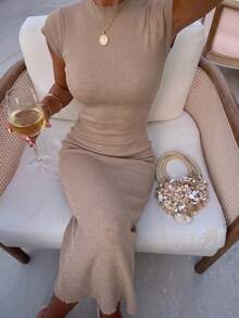 SEREN New Round Neck Short Sleeve Women's Knit Dress, Vintage Khaki Long Dress, Slim Fit Waist, Elegant Summer Urban Commute Office Dress - Camel - View 6