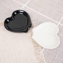 1pc Black/White Cute Heart-Shaped Ceramic Spoon Rest, Cute Coffee Spoon Holder, Porcelain Kitchen Utensil Rack, Suitable For Kitchen Countertop, Stove, Coffee Bar, Dining Table Decor Accessory, Small Teaspoon Holder, Gift - View 5