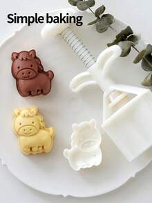A Set Of Butterfly, Pony And Bell-Shaped Pastry Molds. Cute Mini-Sized Animal-Shaped Mooncake Molds. ABS Hand-Pressed Cookie Molds. Maamoul Mold. Date Palm Sugar Mold. Sweet Dessert-Making Tools - View 3