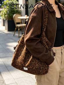 Bolso Tote de Lona de Algodón Grueso Cepillado con Estampado Integral de Leopardo Marrón Vintage, Decoración de Etiqueta de Tela con Nudo y Cordón Lateral, Gran Capacidad, Boca Abierta, Estilo Retro Americano Hot Girl, Bolso de Hombro, Bolso de Mano, Bolso de Axila, Correa Larga, Adecuado para Escuela, Desplazamientos, Viajes Cortos, Atuendo de Otoño/Invierno, Bolso Dumpling con Estampado de Leopardo de Vibra Relajada - Marrón - Ver 4