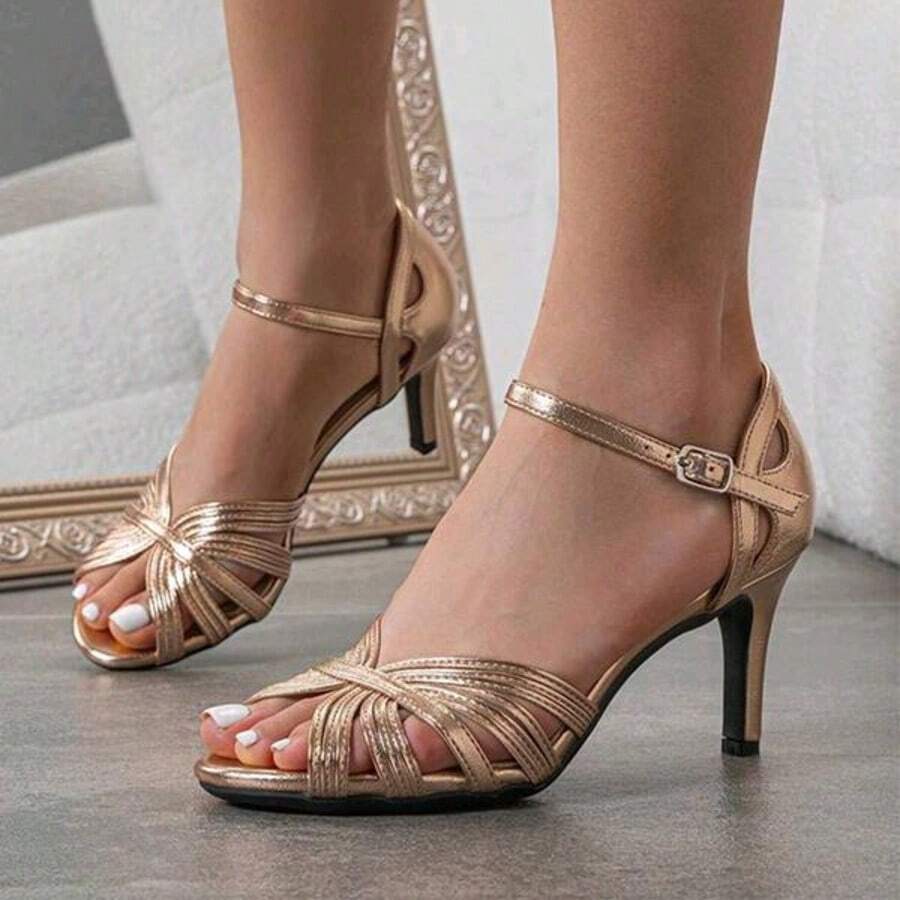 GAN AI Women Pumps - Gold - View 1