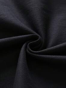 Herren Sommer T-Shirt, aus leicht elastischem gestricktem Stoff, mit bedrucktem Design, Regular Fit, Casual Stil. T-Shirt für Herren - Schwarz - Übersicht 6
