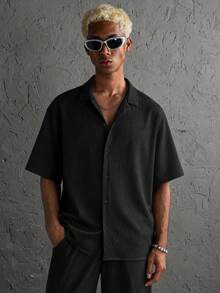 HOMIIE Men's 2-Piece Black Textured Short Sleeve Button-Up Shirt And Shorts Set, Casual Street Style Loose Fit Summer Vacation Outfit For Daily Wear - Black - View 7