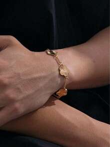1pc Minimalist Floral Men's Bracelet Suitable For Daily Wear - Metal Flower Bracelet - View 1